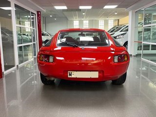 Porsche 911 CARRERA