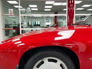 Porsche 911 CARRERA