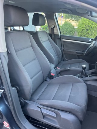 Volkswagen Golf 1.6 102cv
