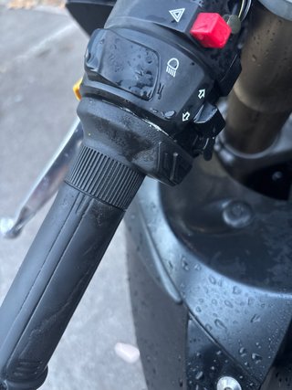 Suzuki GSXR-600 K7 Negra