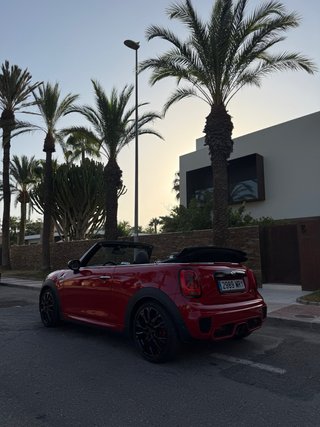 MINI JCW CABRIO 231cv