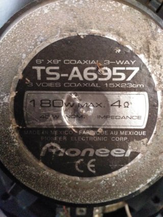 Altavoz Crossover 12 dB Negro/Plata