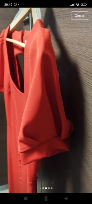 Vestido midi rojo para eventos