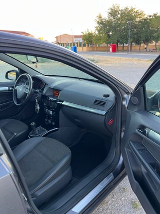 Opel Astra 2010 1.7 cdti 110cv año 2010