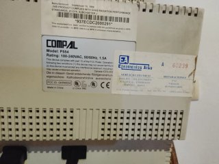 Ordenador antiguo beige