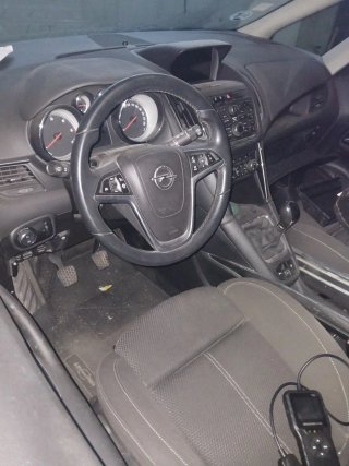Opel Zafira Tourer 2015