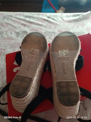 Zapatos de cuña negros mujer