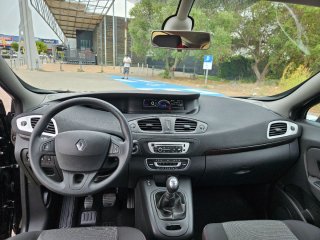 Renault Grand Scenic 2013