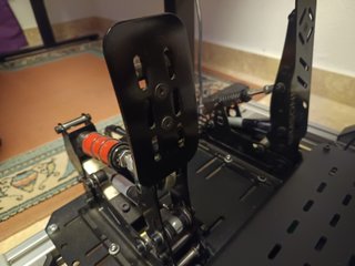 Simulador racing MOZA R9 V3 + KS + 3 monitores