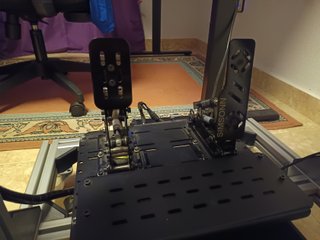 Simulador racing MOZA R9 V3 + KS + 3 monitores