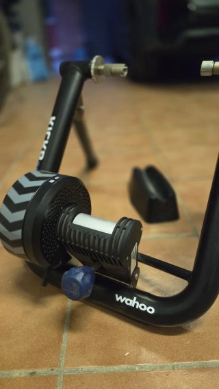 Rodillo Entrenamiento Wahoo KICKR SNAP