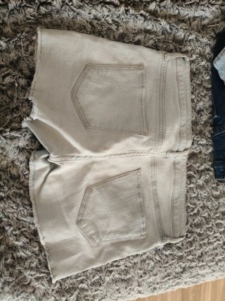 Faldas y pantalones cortos vaqueros