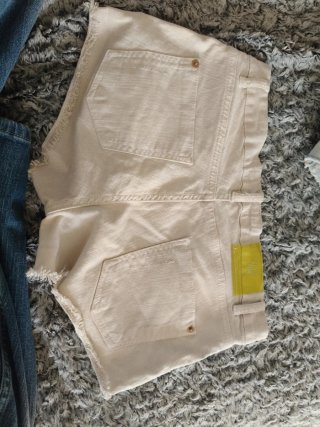 Faldas y pantalones cortos vaqueros