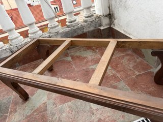 Estructura mesa centro madera clásica