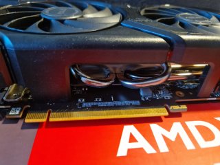 ASUS Radeon RX 7600