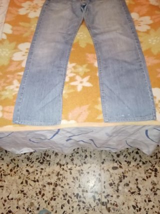 Pantalón vaquero hombre, leer descripción