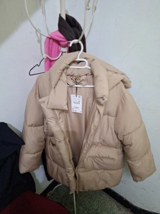 Chaqueta acolchada Zara Beige Talla  13/14=xxs