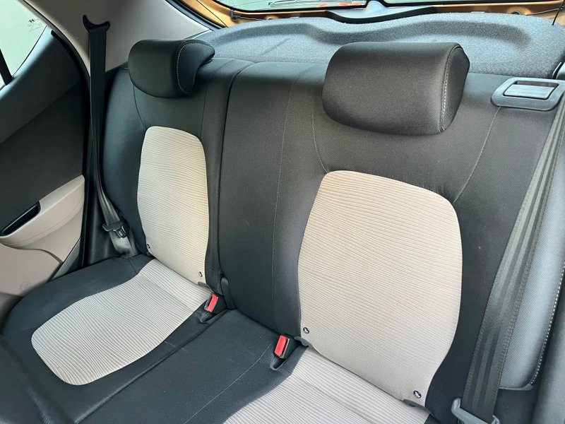 Hyundai i10 1.0 Tecno 2016, foto 21