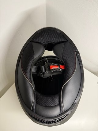 Casco de moto LS2 negro