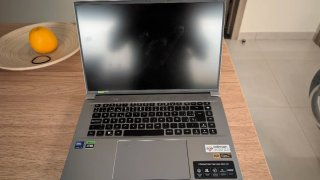 Portátil Acer PTN16-51