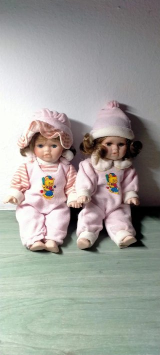 Muñecas 10unds de  porcelana antiguas