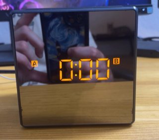 RADIO DESPERTADOR SONY DOBLE ALARMA FRONTAL ESPEJO