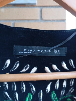 Chaleco Zara Ante Bordado Talla M