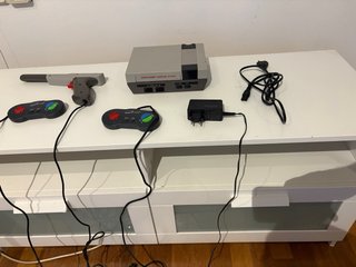 Consola Nintendo NES Gris con Accesorios