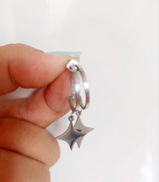 Pendientes aro acero con estrellas