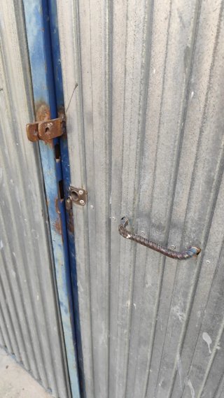 Puerta de garaje de acero galvanizado