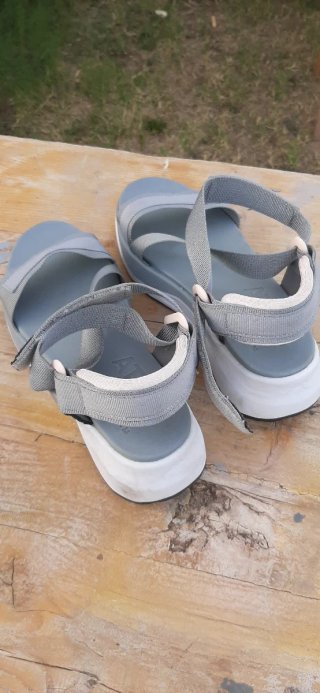 Sandalias cómodas ATOM Talla 37