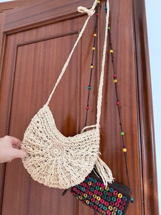 Bolso bandolera de crochet y bolso con decoracion