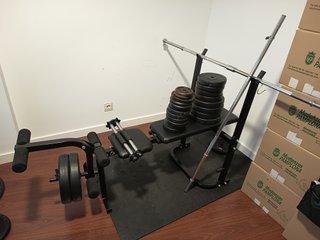 Banco de pesas 150cm con barra y discos