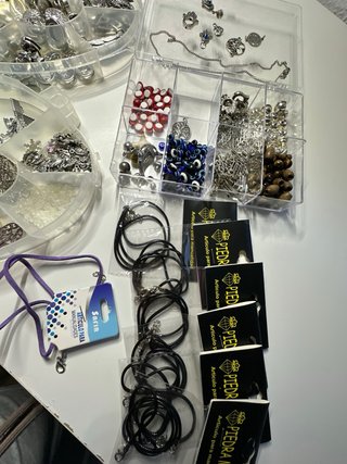 Lote Materiales Manualidades Bisutería