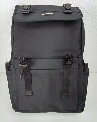 Mochila Negra Impermeable Antirobo Laptop 17¨ 18L