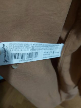 Gabardina Stradivarius Beige Talla S