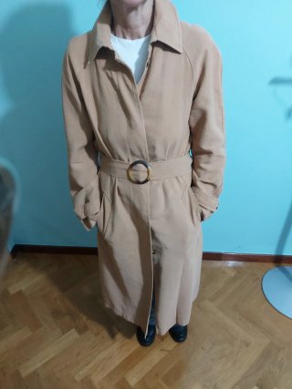 Gabardina Stradivarius Beige Talla S
