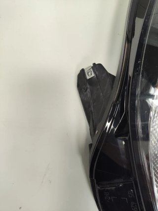 Faros Opel Corsa E de 2017.