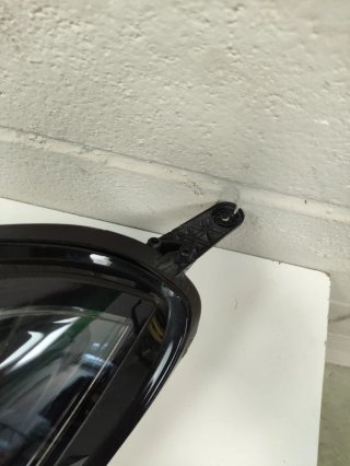 Faros Opel Corsa E de 2017.