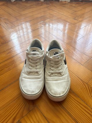 Zapatillas Nike SB Blancas