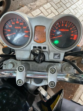Honda CBF 250 Negra