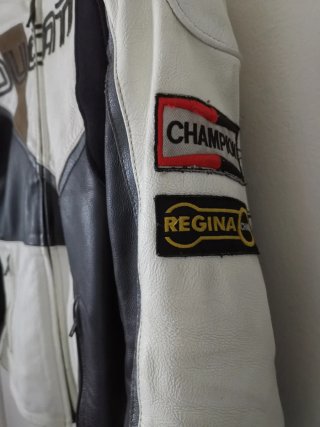 Chaqueta Ducati
