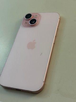 iPhone 15