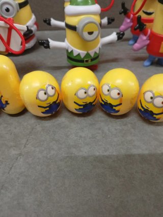 Figuras Minions Navideños