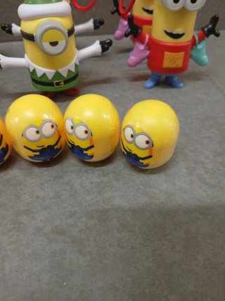 Figuras Minions Navideños