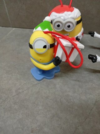 Figuras Minions Navideños
