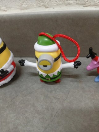 Figuras Minions Navideños
