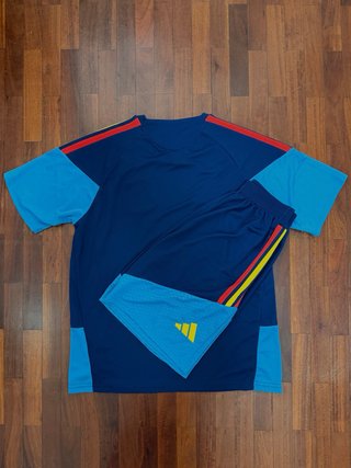 Conjunto España Adidas 2 Estrellas Talla L