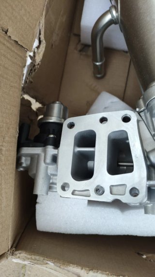 Válvula EGR Ford Ranger Transit Tourneo 2.0