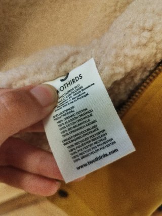 Abrigo Twothirds amarillo